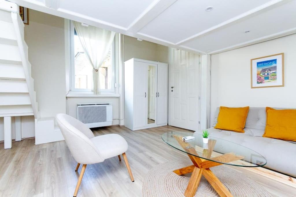 Historic Charm On Dohany Street By Newave Apartment